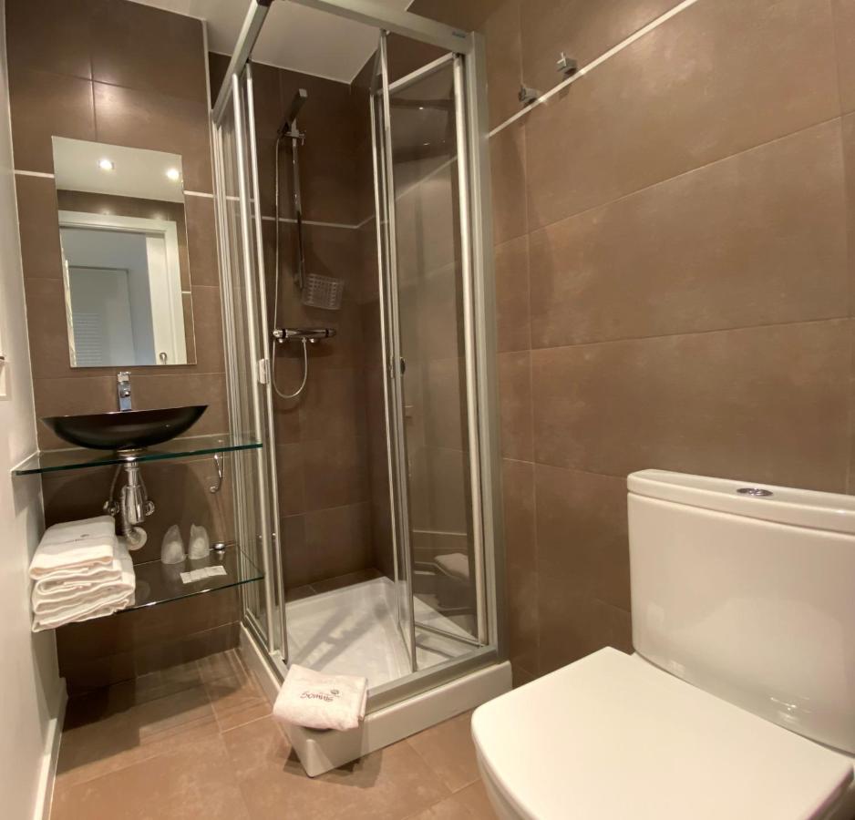 Hostal Somnis Suria Экстерьер фото